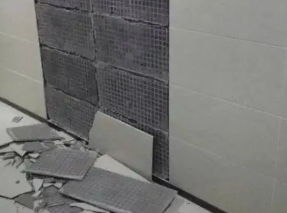 任丘瓷砖空鼓维修公司分享下任丘墙砖松动维修的知识